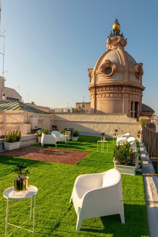 B&B Sparano Luxury Suites Bari Kültér fotó