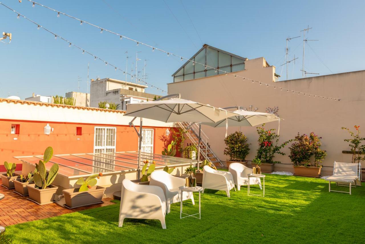 B&B Sparano Luxury Suites Bari Kültér fotó